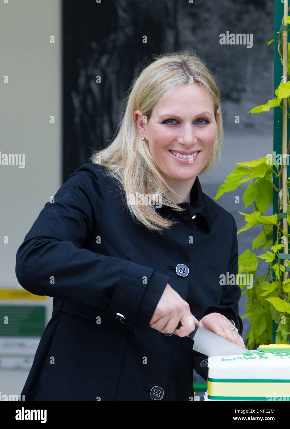 Zara phillips hi-res stock photography and images - Alamy