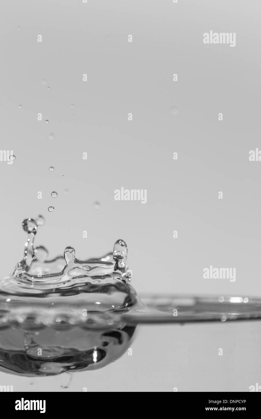 Splash of water Black and White Stock Photos & Images - Alamy