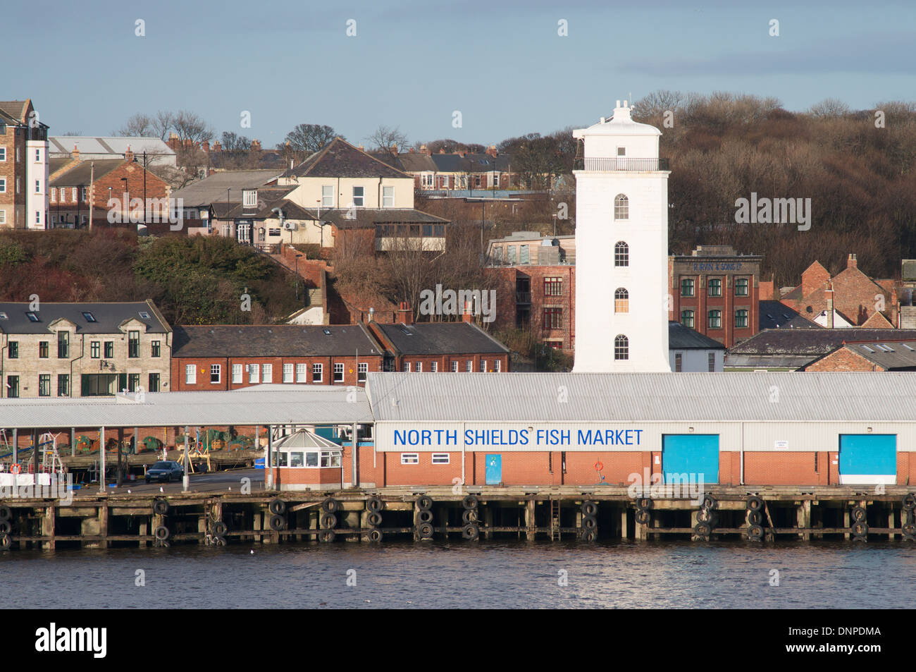 North Shields lighthouse, the Low Light,  and fish market, north east England UK Stock Photo