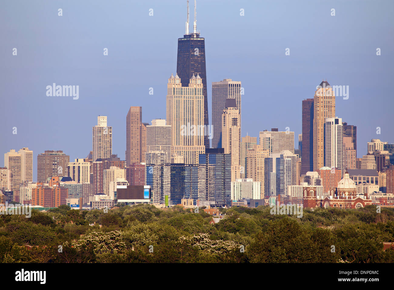 Usa illinois chicago skyscrapers hi-res stock photography and images ...