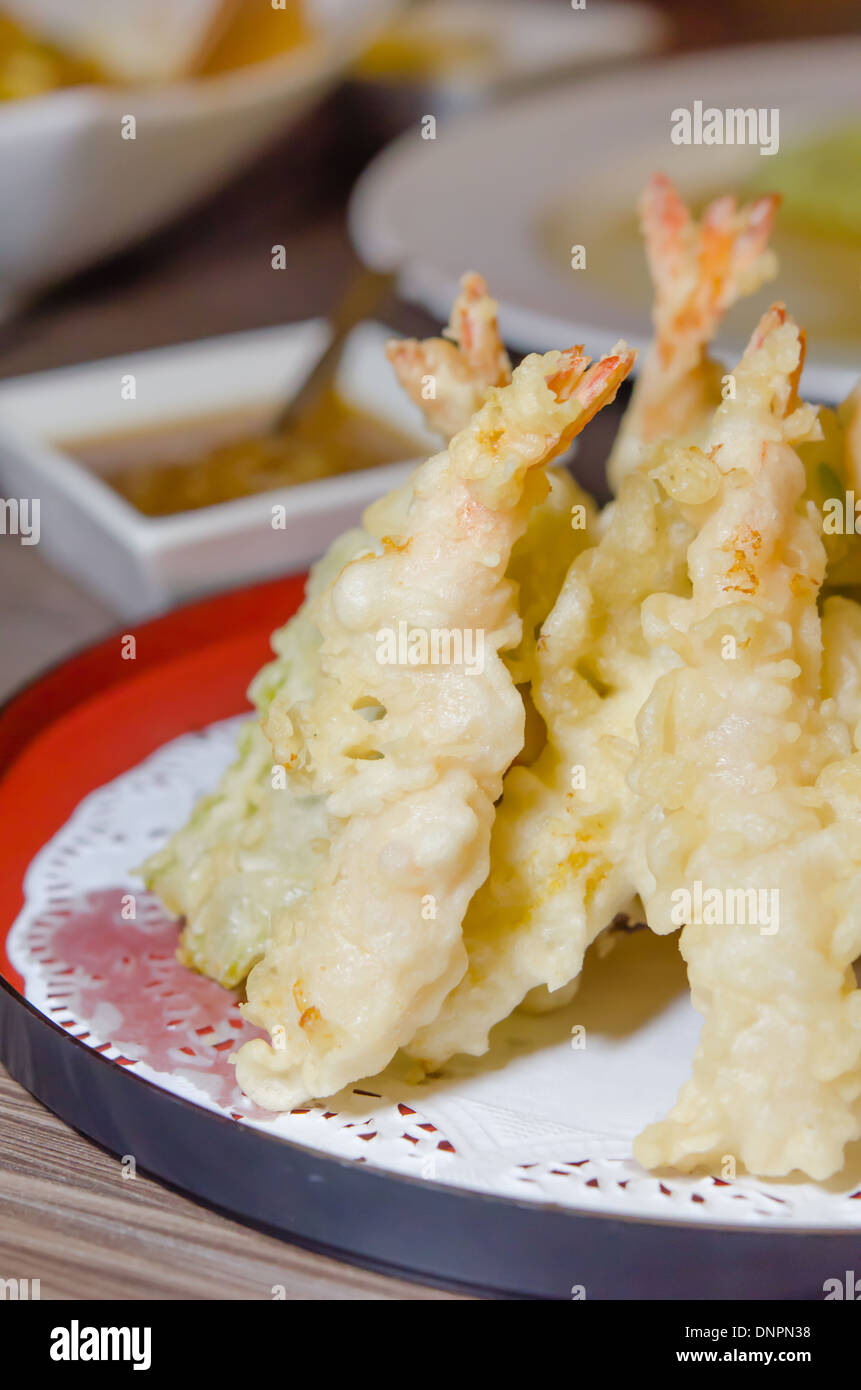 Japanese Cuisine - Deep Fried Shrimps with Vegetables and noodles Stock Photo