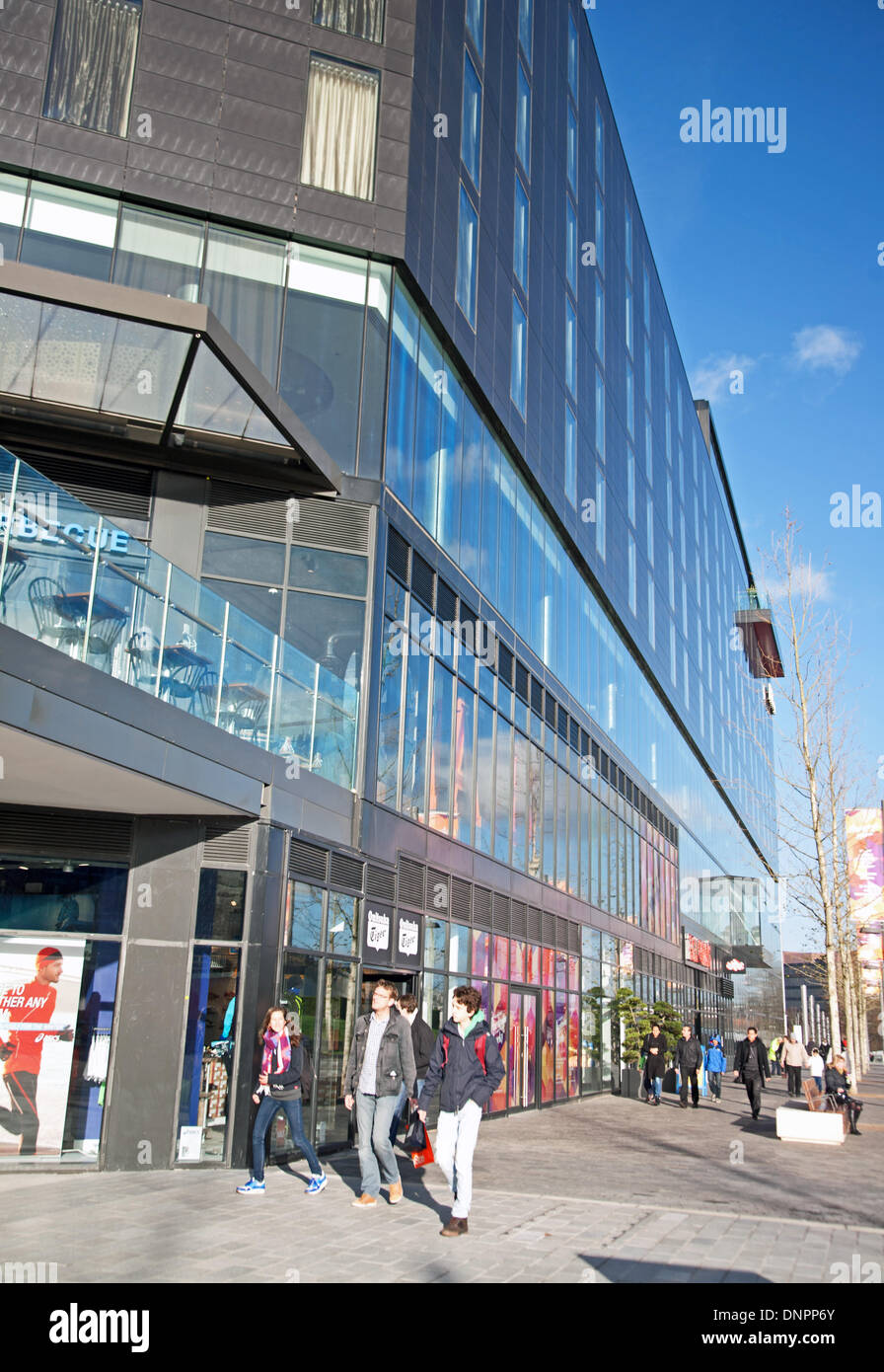 Wembley, London, UK. 02nd Jan, 2014. London’s first designer outlet