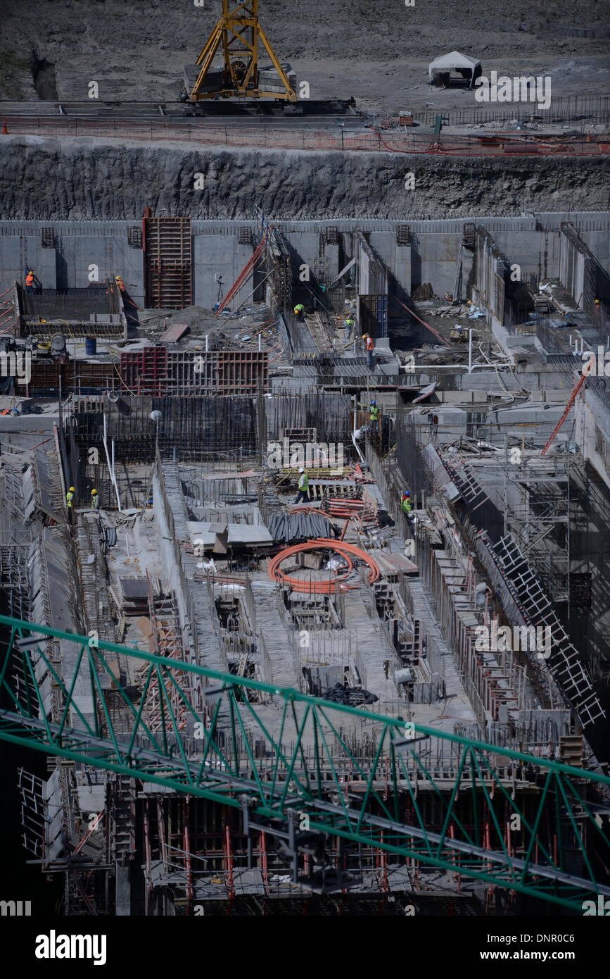 Colon. 4th Jan, 2014. Photo taken on Jan. 3, 2014 shows the expansion ...