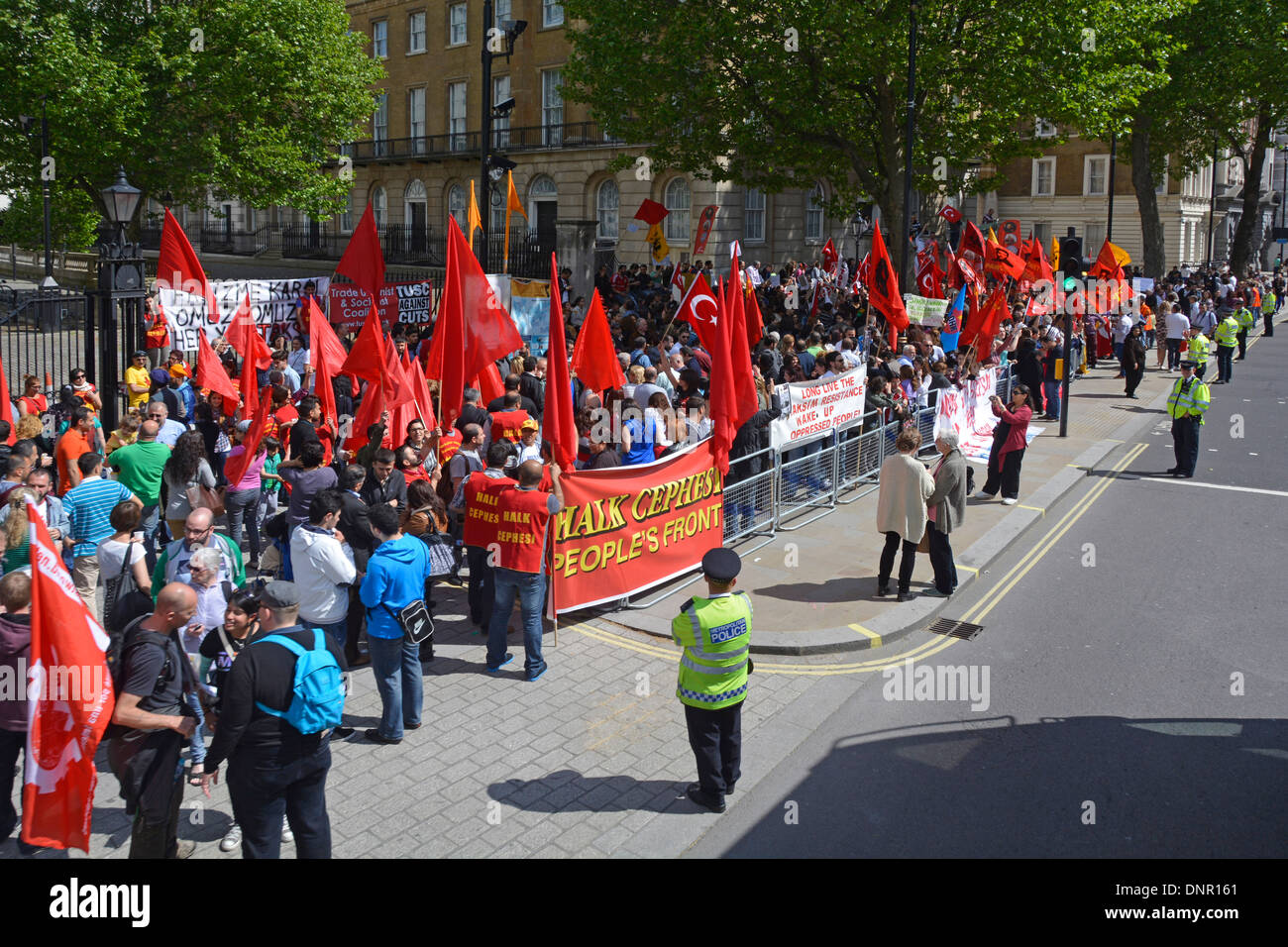 Turkish protest groups demonstrating in Whitehall opposite Downing Street Stock Photo