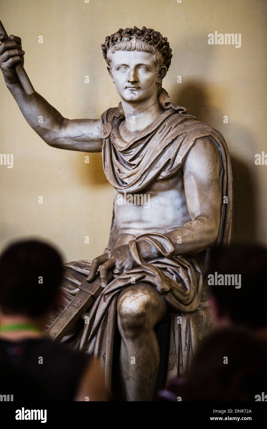 Roman statue in the Vatican Museums, Vatican City, Rome, Italy, Europe