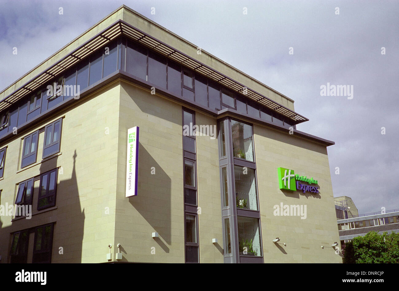 Holiday Inn Express, Cowgate, Edinburgh, Scotland, UK Stock Photo Alamy
