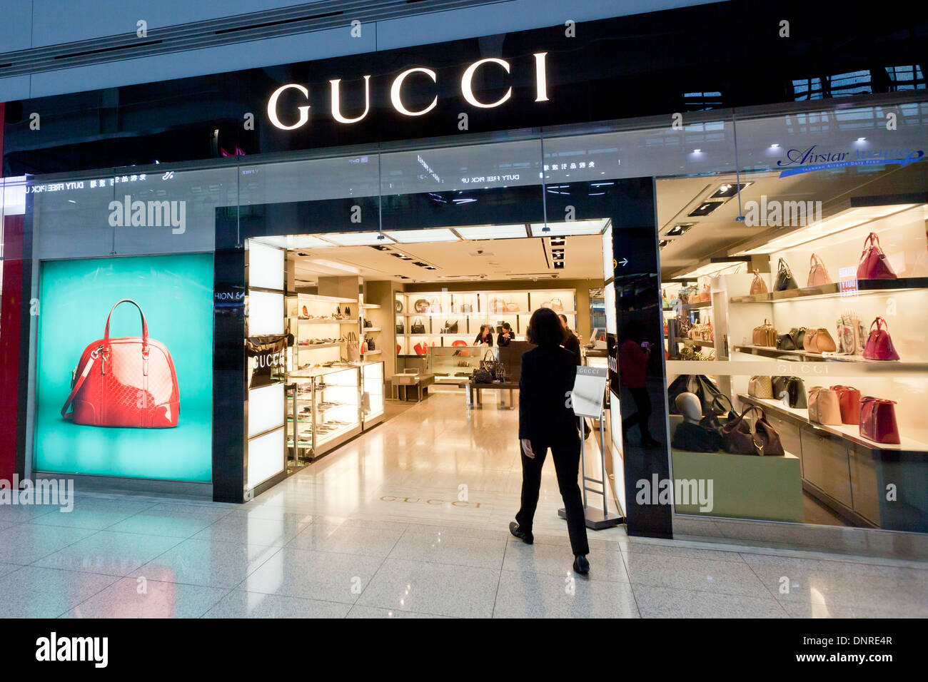 Gucci storefront at Incheon International Airport - South Korea Stock ...