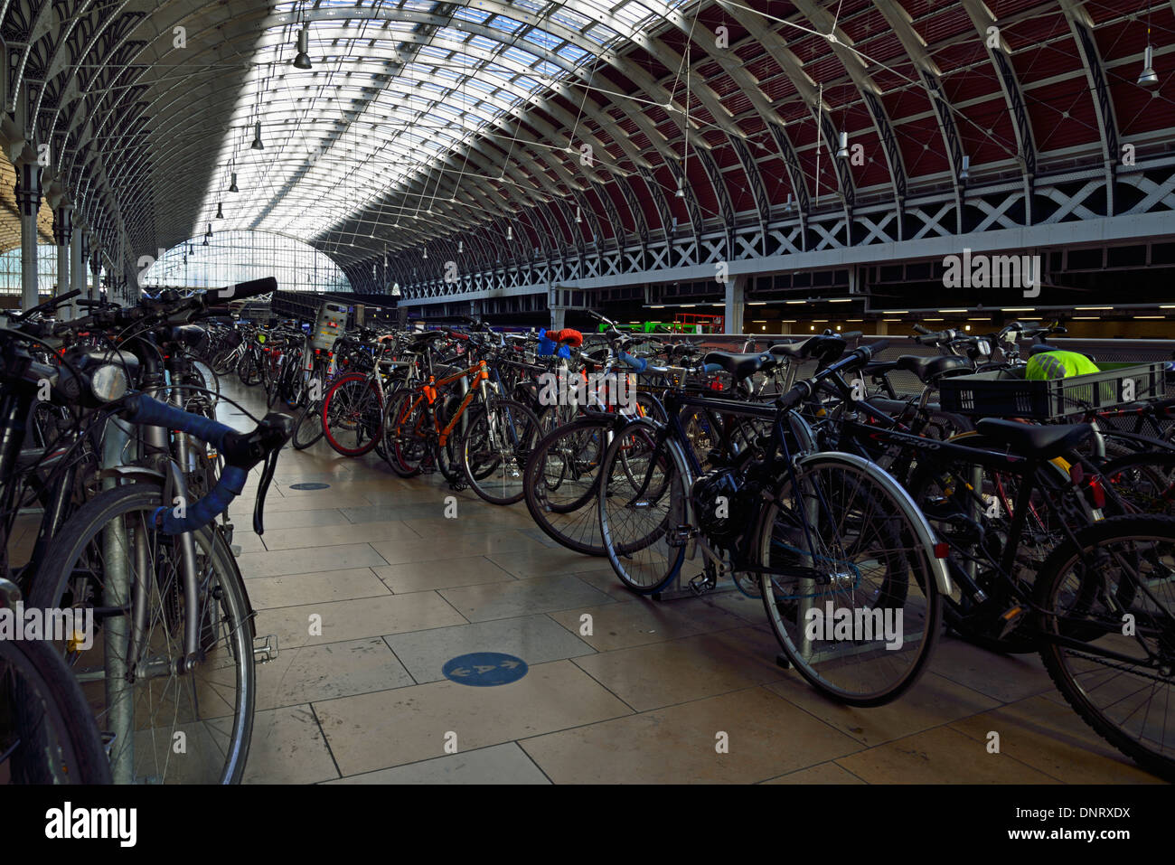 Cycling rack london hi res stock photography and images Page 3 Alamy