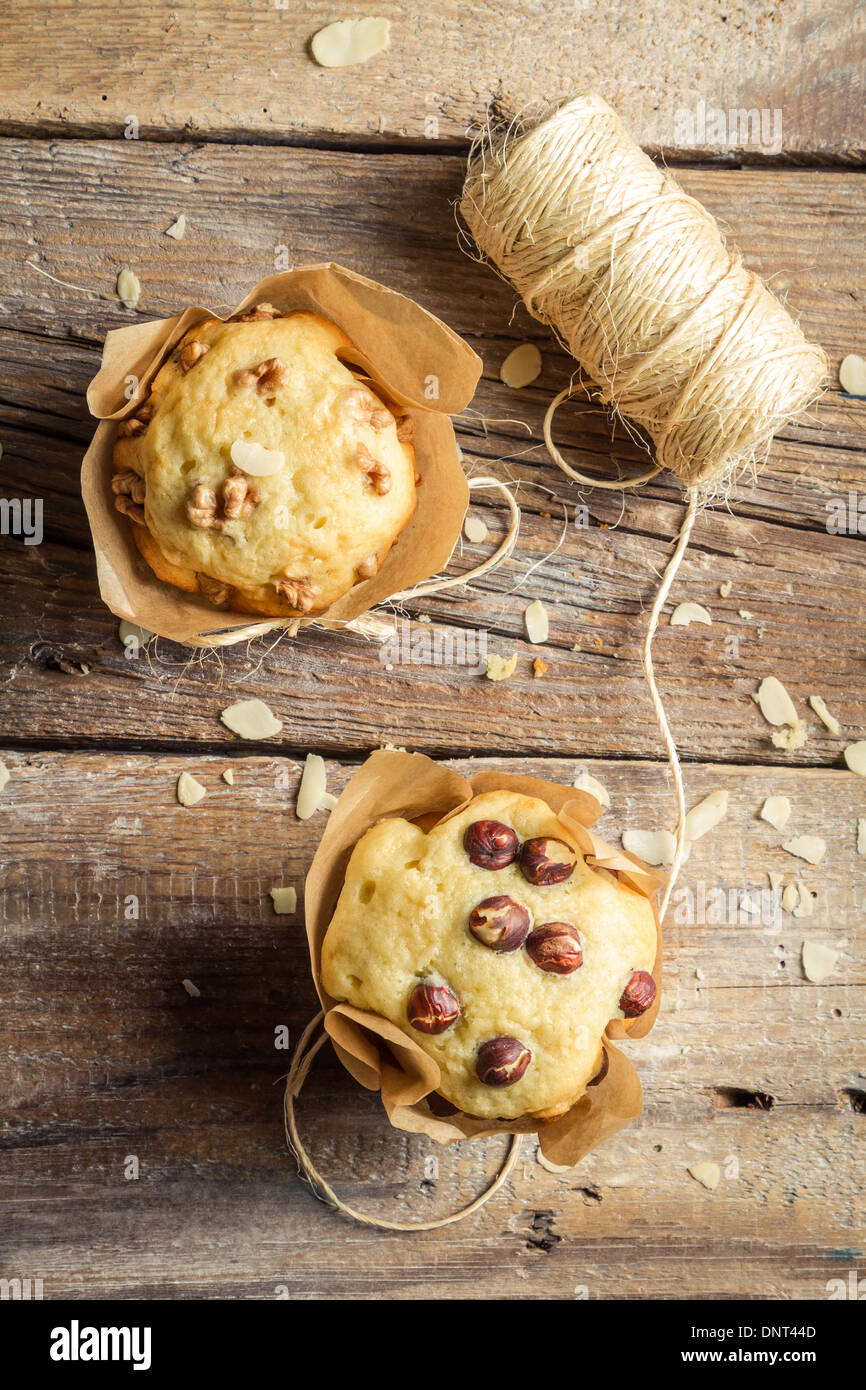 Decorating vanilla muffins with string Stock Photo - Alamy