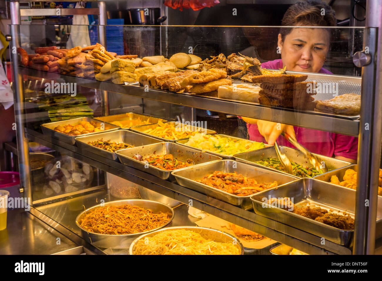 Food Stall in Bugis Street, Singapore Stock Photo: 65069831 - Alamy