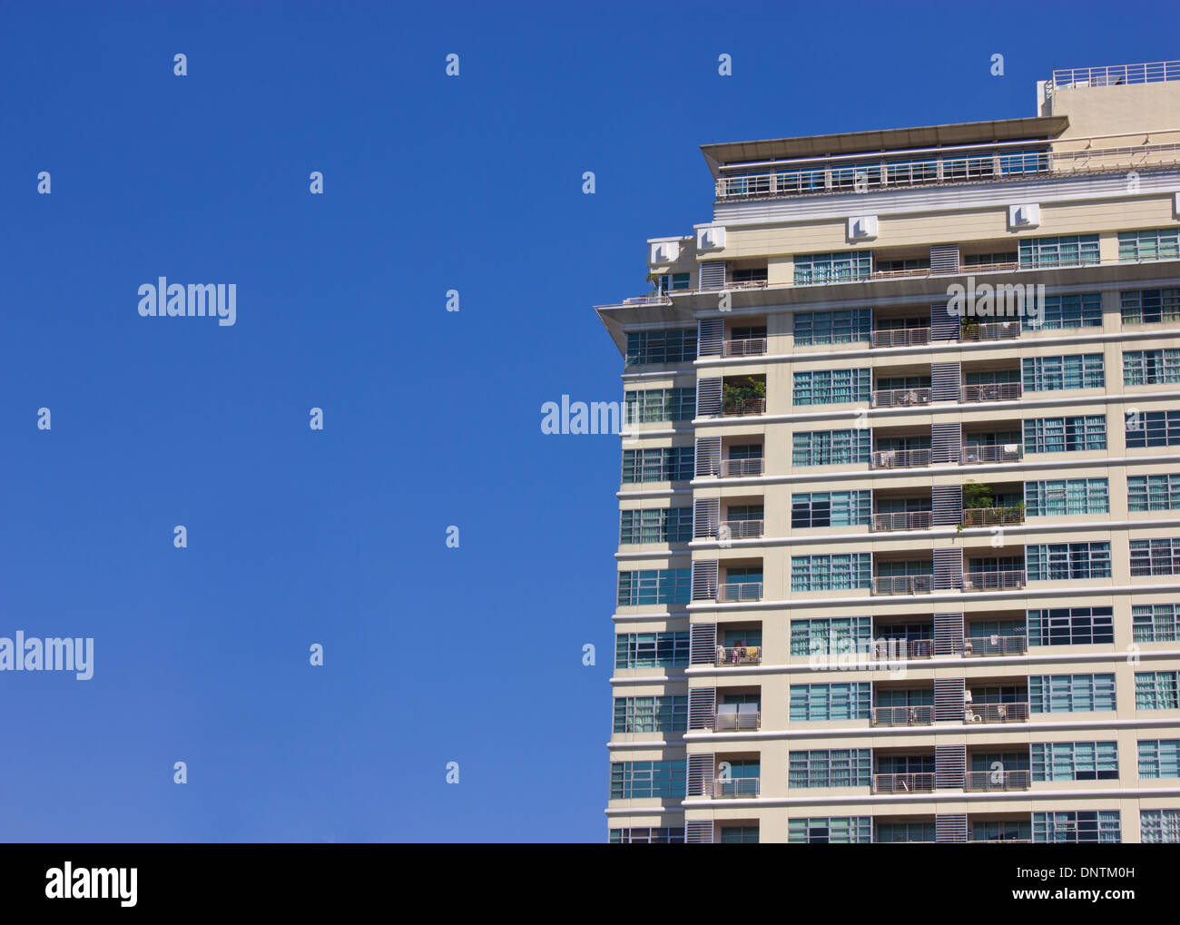 Tall residential apartments hi-res stock photography and images - Alamy
