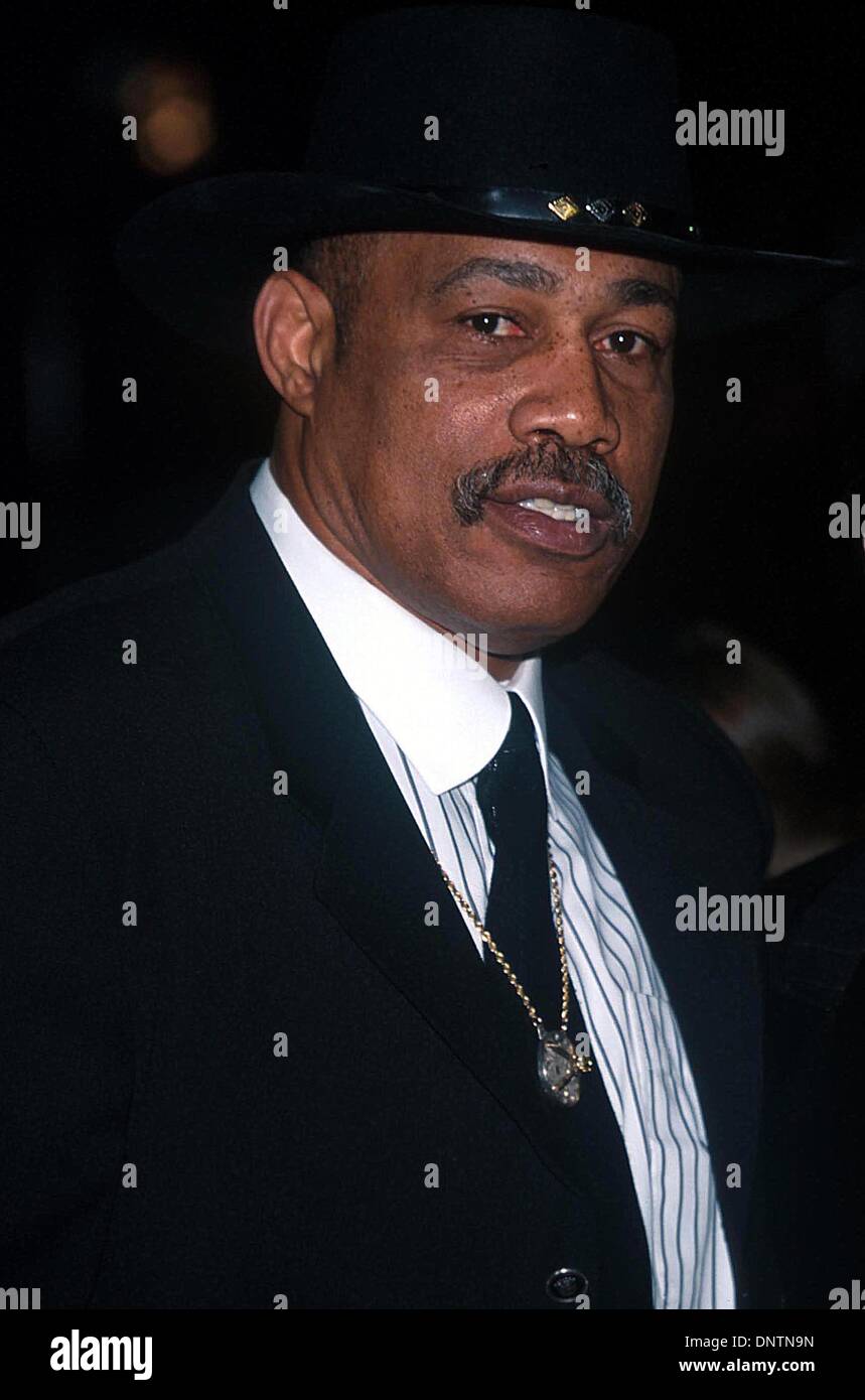 Dec. 18, 2001 - K23665TR: 12/12/01.THE ''ALI'' FILM PREMIERE AT GRAUMAN ...