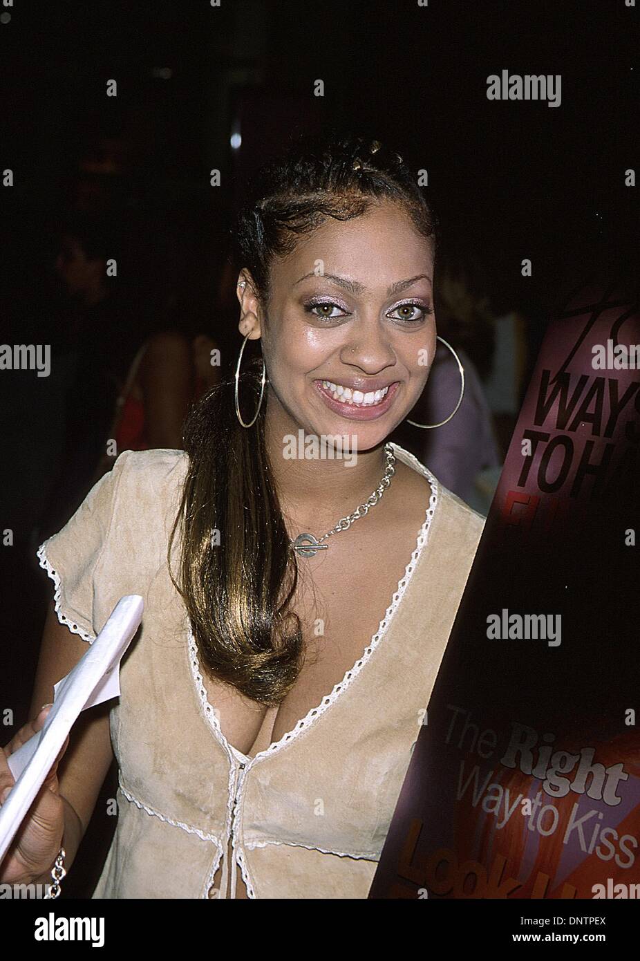 May 13, 2002 Hollywood, CA, USA K24995MRCOSMO GIRL SHOWCASE FOR