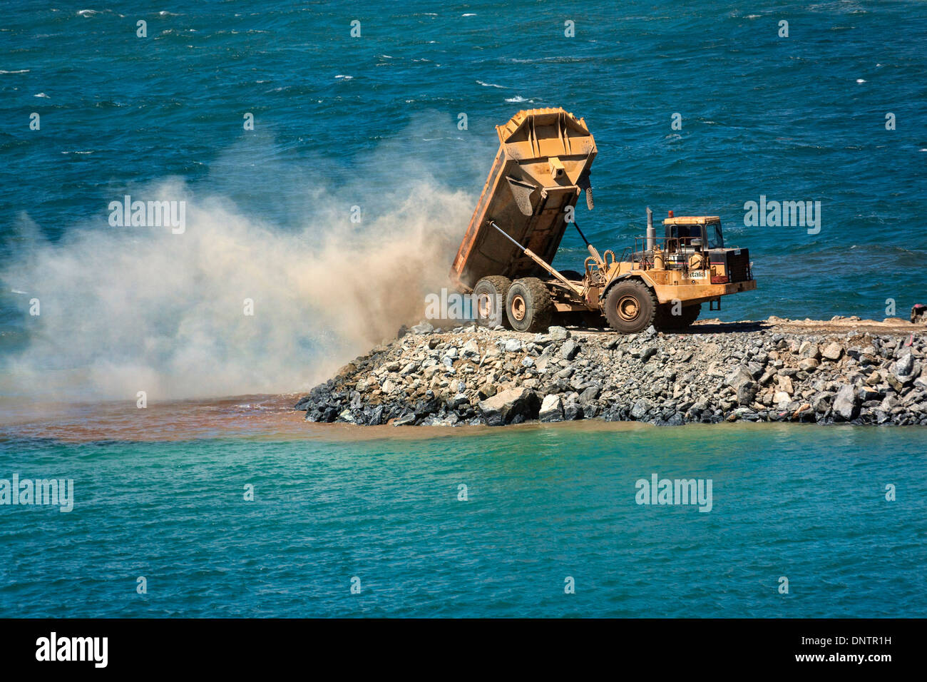 Construction of the Augusta Boat Harbour Mariner in Feb 2013, Augusta