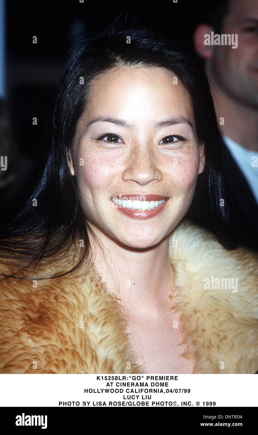 Apr. 7, 1999 - K15258LR.''GO'' PREMIERE.AT CINERAMA DOME.HOLLYWOOD ...