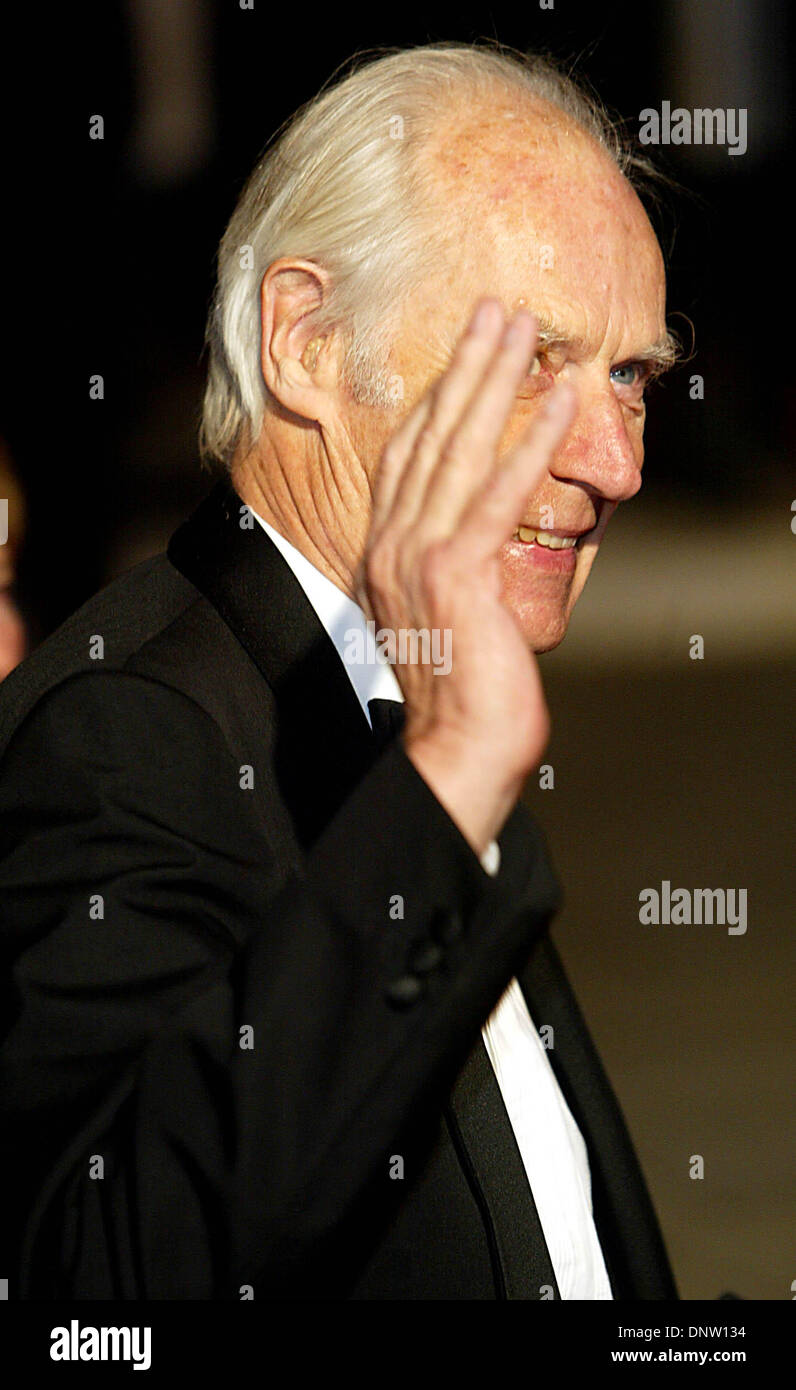 Nov. 18, 2002 - GEORGE MARTIN.WORLD PREMIERE ''DIE ANOTHER DAY'', ROYAL ALBERT HALL, LONDON, ENGLAND, 181102. ALEC MICHAEL.Â©    2002.K27538AM(Credit Image: © Globe Photos/ZUMAPRESS.com) Stock Photo