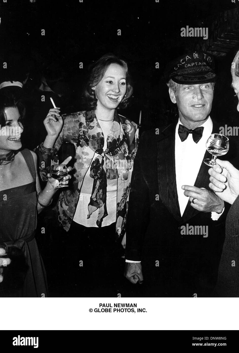 Jan 2001 paul newman credit image hi-res stock photography Jan 2001 paul newman credit image hi-res stock photography