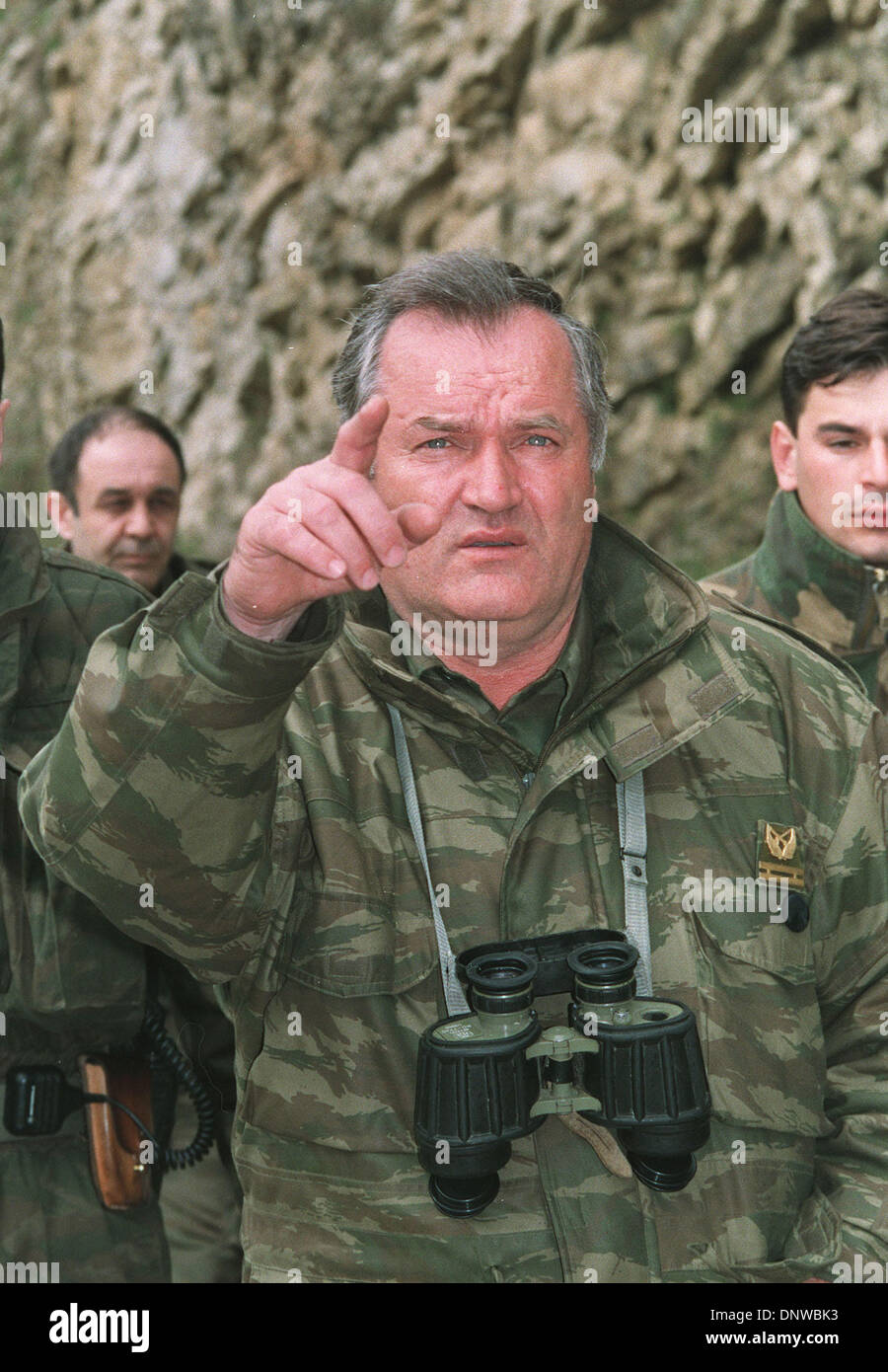 FILE PHOTO - Fugitive Bosnian Serb war crimes suspect RATKO MLADIC has been arrested in Serbia after 16 years on the run. Gen Mladic, 69, was found in the village of Lazarevo in northern Serbia where had been living under an assumed name. He faces charges over the massacre of at least 7,500 Bosnian Muslim men and boys at Srebrenica in 1995.  PICTURED:  Apr 16, 1994 - Gorazde, Bosni Stock Photo