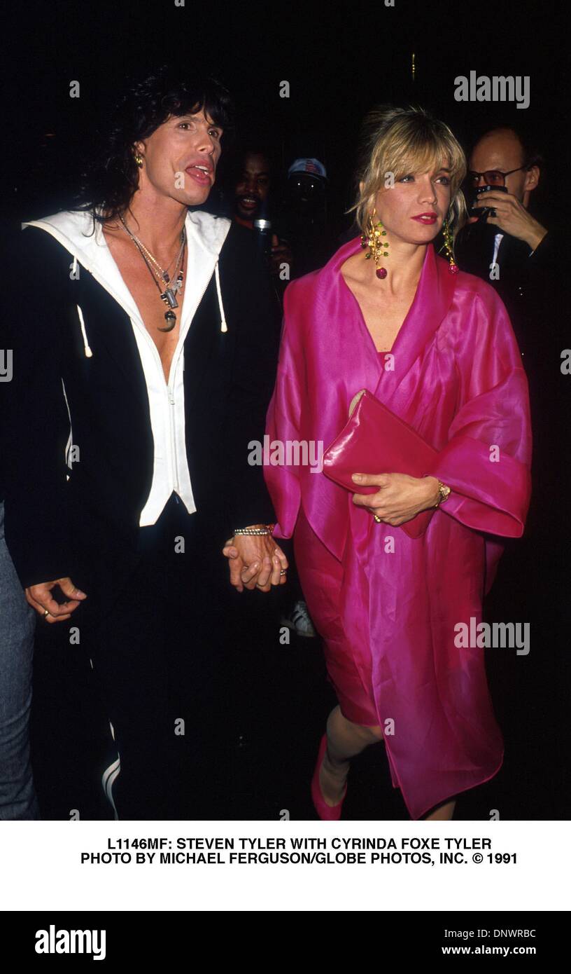 Cyrinda Foxe Cyrinda foxe hi-res stock photography and images - Alamy