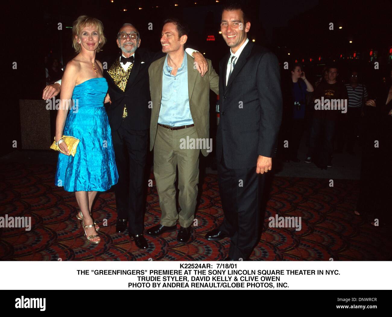 July 19, 2001 K22524AR 7/18/01.THE ''GREENFINGERS'' PREMIERE AT THE SONY .LINCOLN SQUARE