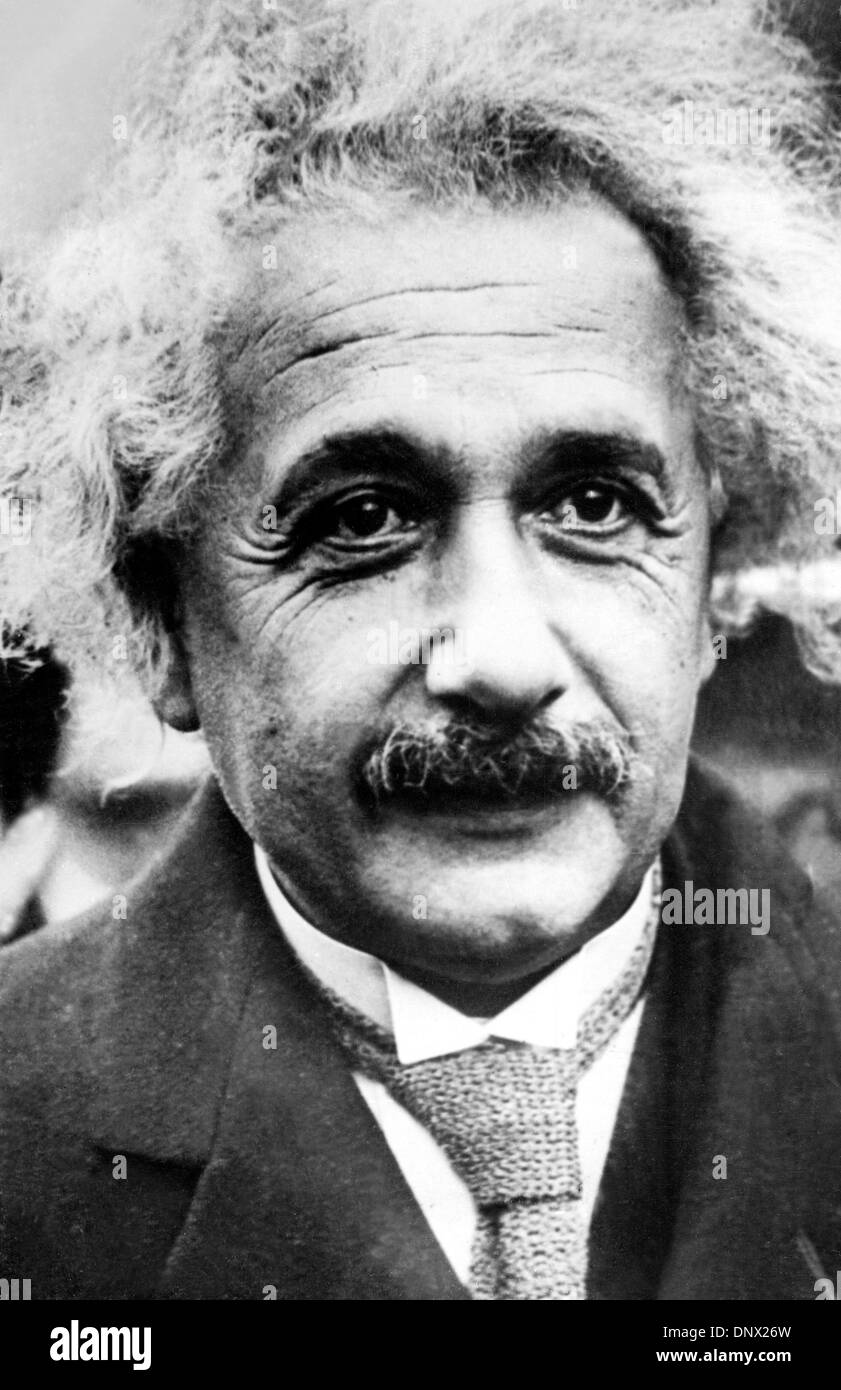 Jan. 1, 1930 - Berlin, Germany - Jewish, German-born theoretical physicist ALBERT EINSTEIN who's widely regarded as the most important scientist of the 20th century and one of the greatest physicists of all time, produced much of his remarkable work during his stay at the Patent Office and in his spare time. He played a leading role in formulating the special and general theories o Stock Photo