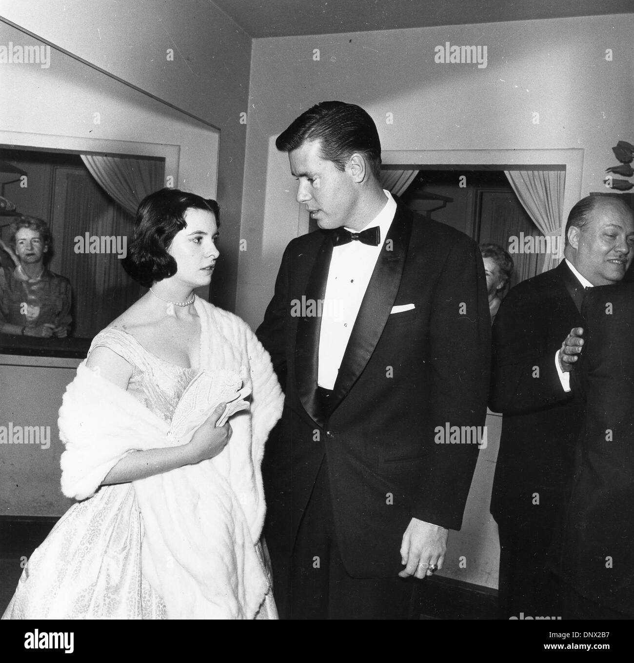 July 29, 1959 - MARGARET O'BRIEN with Don Robertson.1959.Supplied by   Photos, inc.(Credit Image: © Globe Photos/ZUMAPRESS.com) Stock Photo