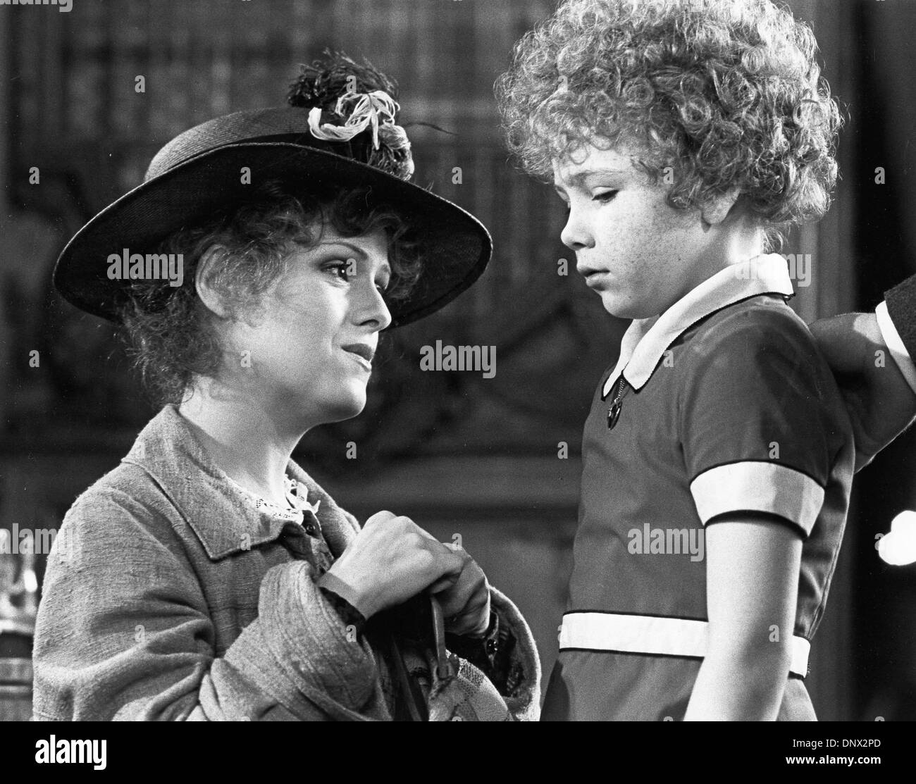 Annie 1982 aileen quinn hires stock photography and images Alamy