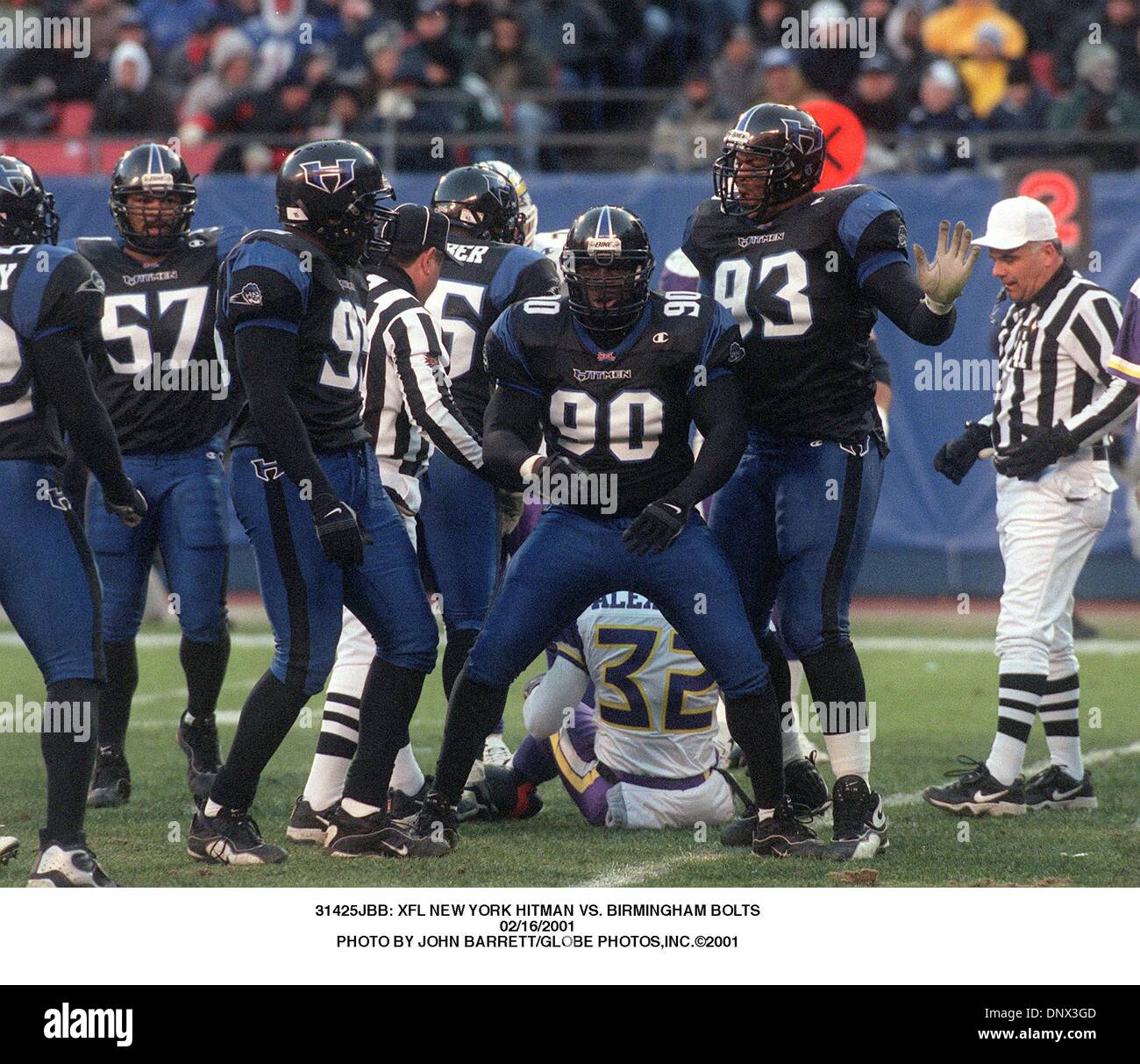 Feb. 16, 2001 - 31425JBB: XFL NEW YORK HITMAN VS. BIRMINGHAM BOLTS.02/16/2001. JOHN BARRETT/   2001(Credit Image: © Globe Photos/ZUMAPRESS.com) Stock Photo