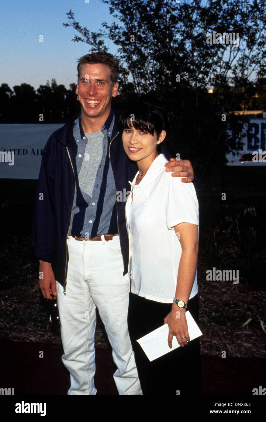 Nancy mckeon hires stock photography and images Alamy