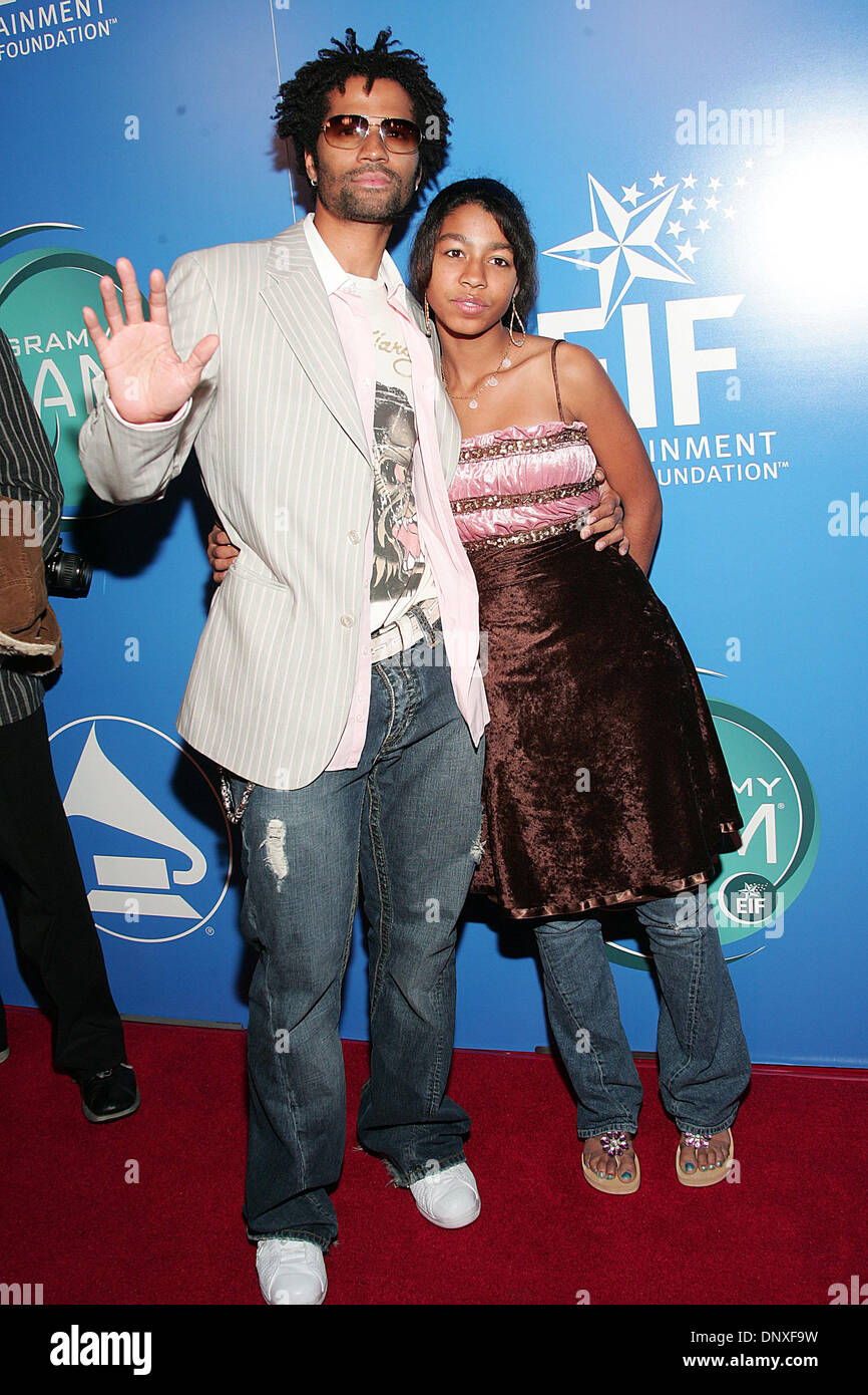 Dec 10, 2005; Los Angeles, CA, USA; Singer ERIC BENET and daughter INDIA during arrivals at the Grammy Jam celebration honoring the legacy of Stevie Wonder held at the Orpheum Theatre in Los Angeles. Mandatory Credit: Photo by Jerome Ware/ZUMA Press. (©) Copyright 2005 by Jerome Ware Stock Photo