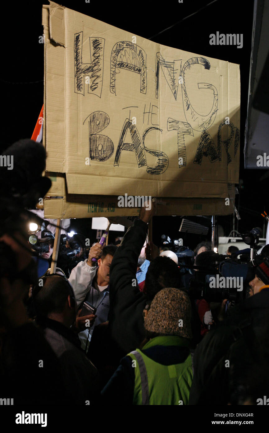 Crips gang hires stock photography and images Alamy