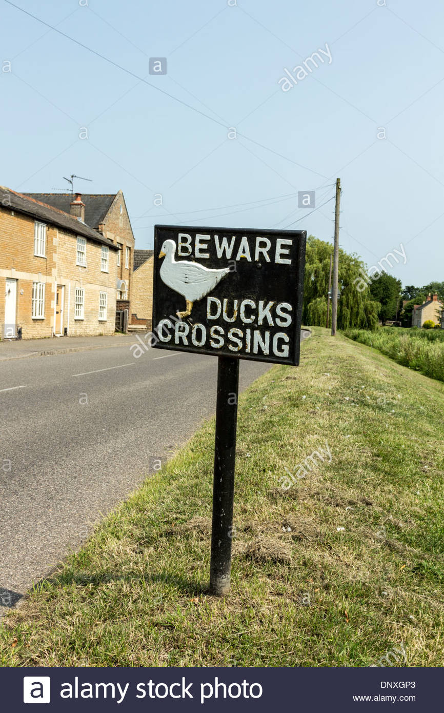 Beware Animals Sign Stock Photos & Beware Animals Sign Stock Images - Alamy