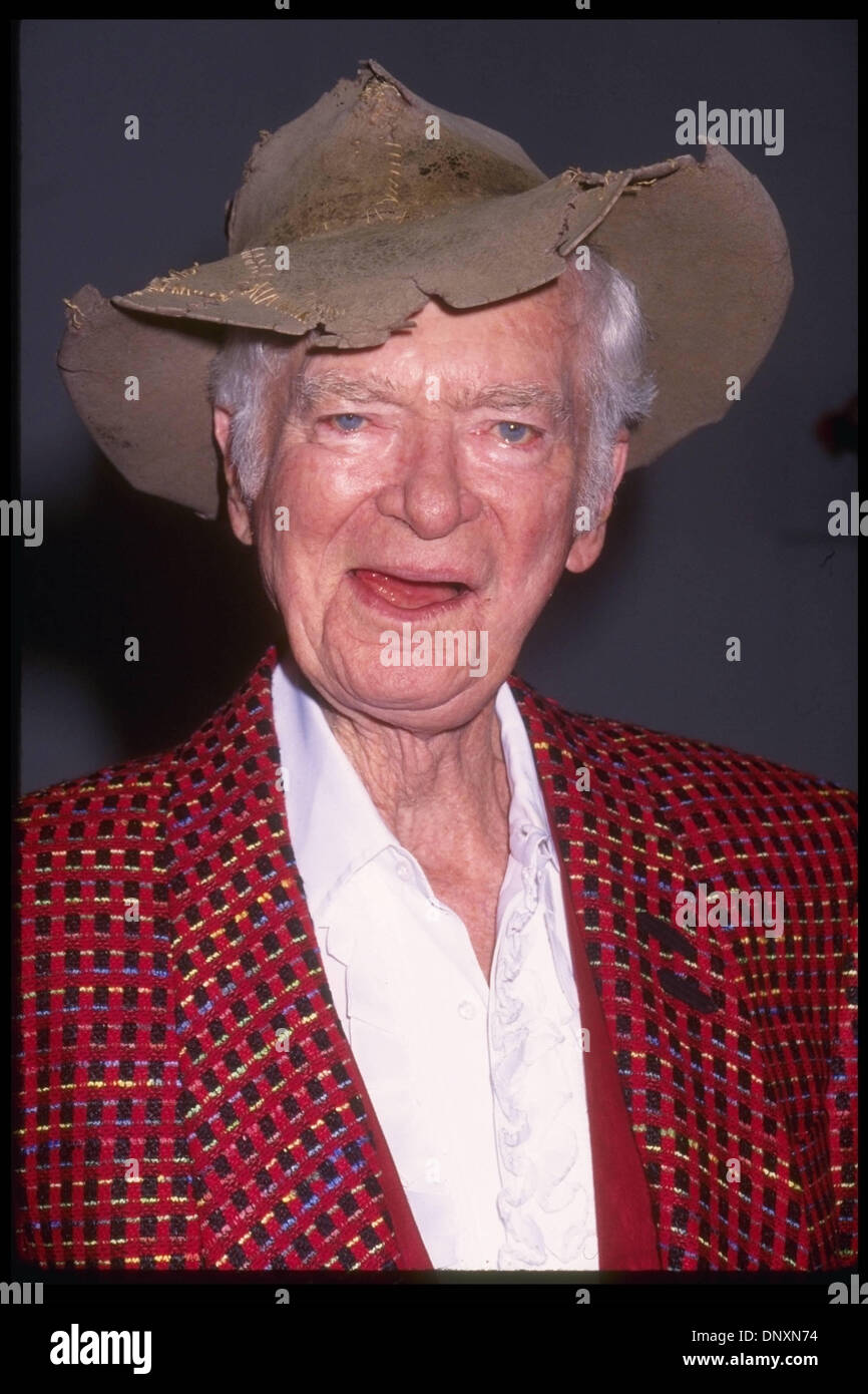 Jed clampett hi-res stock photography and images - Alamy