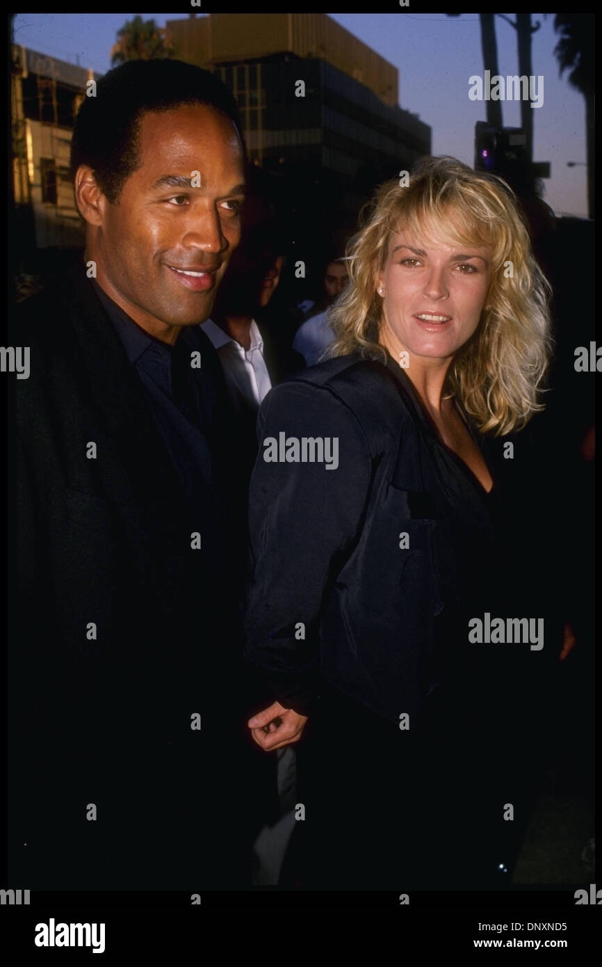 Hollywood, CA, USA;  O.J. SIMPSON and NICOLE BROWN SIMPSON are shown in an undated photo.  (Michelson-Roger Karnbad/date unknown) Mandatory Credit: Photo by Michelson/ZUMA Press. (©) Copyright 2006 Michelson Stock Photo