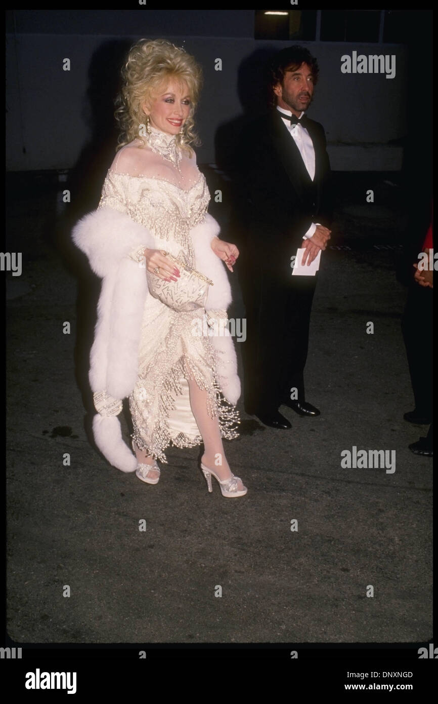 Hollywood Ca Usa Country Star Dolly Parton Is Shown In An Undated Stock Photo Alamy
