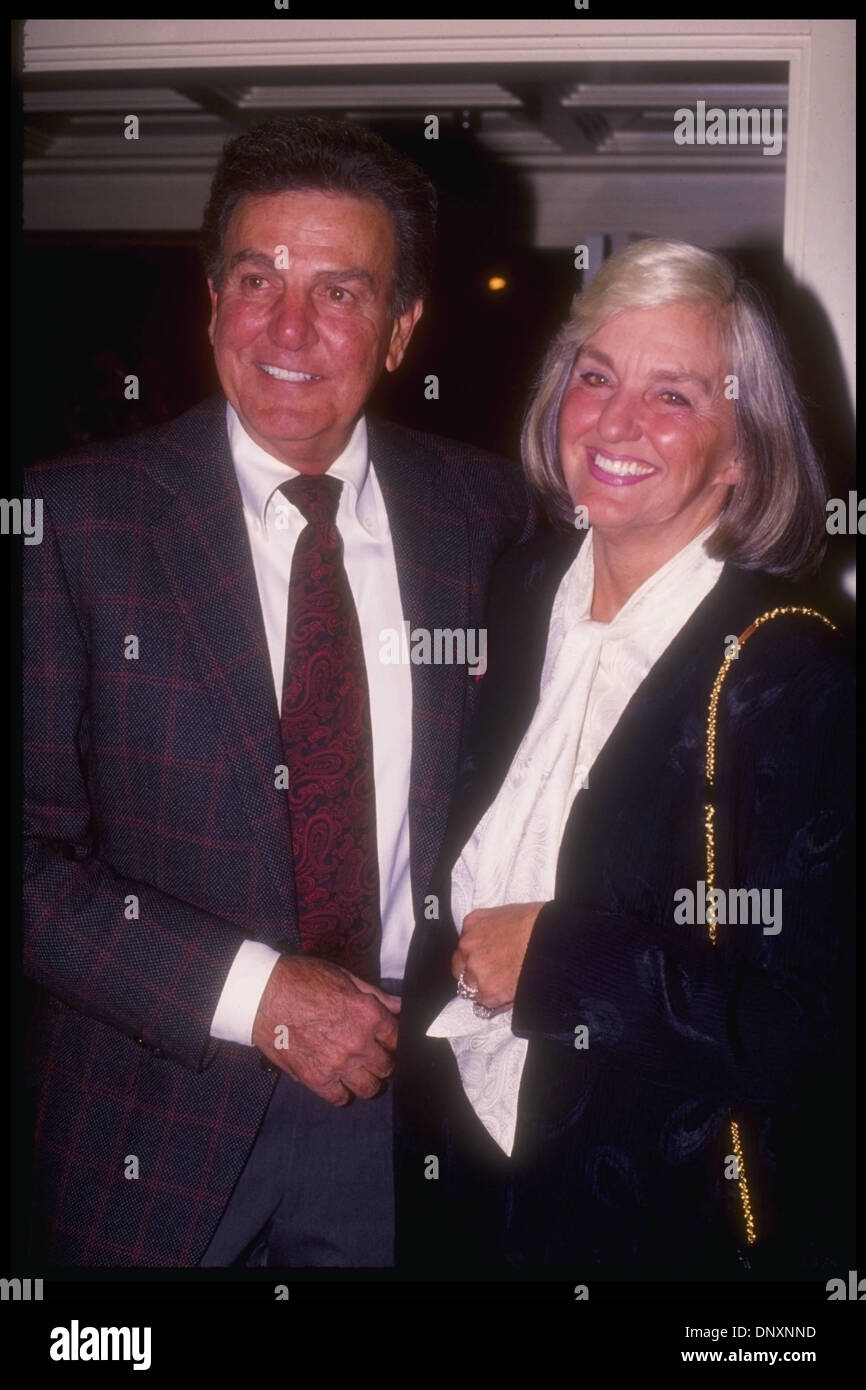 Mike Connors Actor And Wife Pictures Images and Photos finder