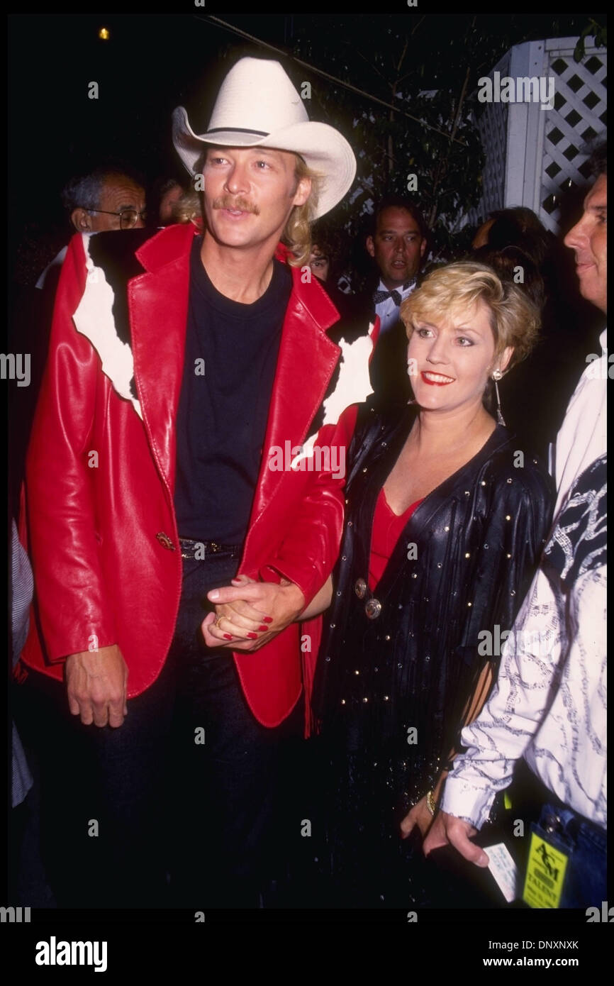 Hollywood Ca Usa Country Star Alan Jackson And Wife Denise Stock Photo Alamy