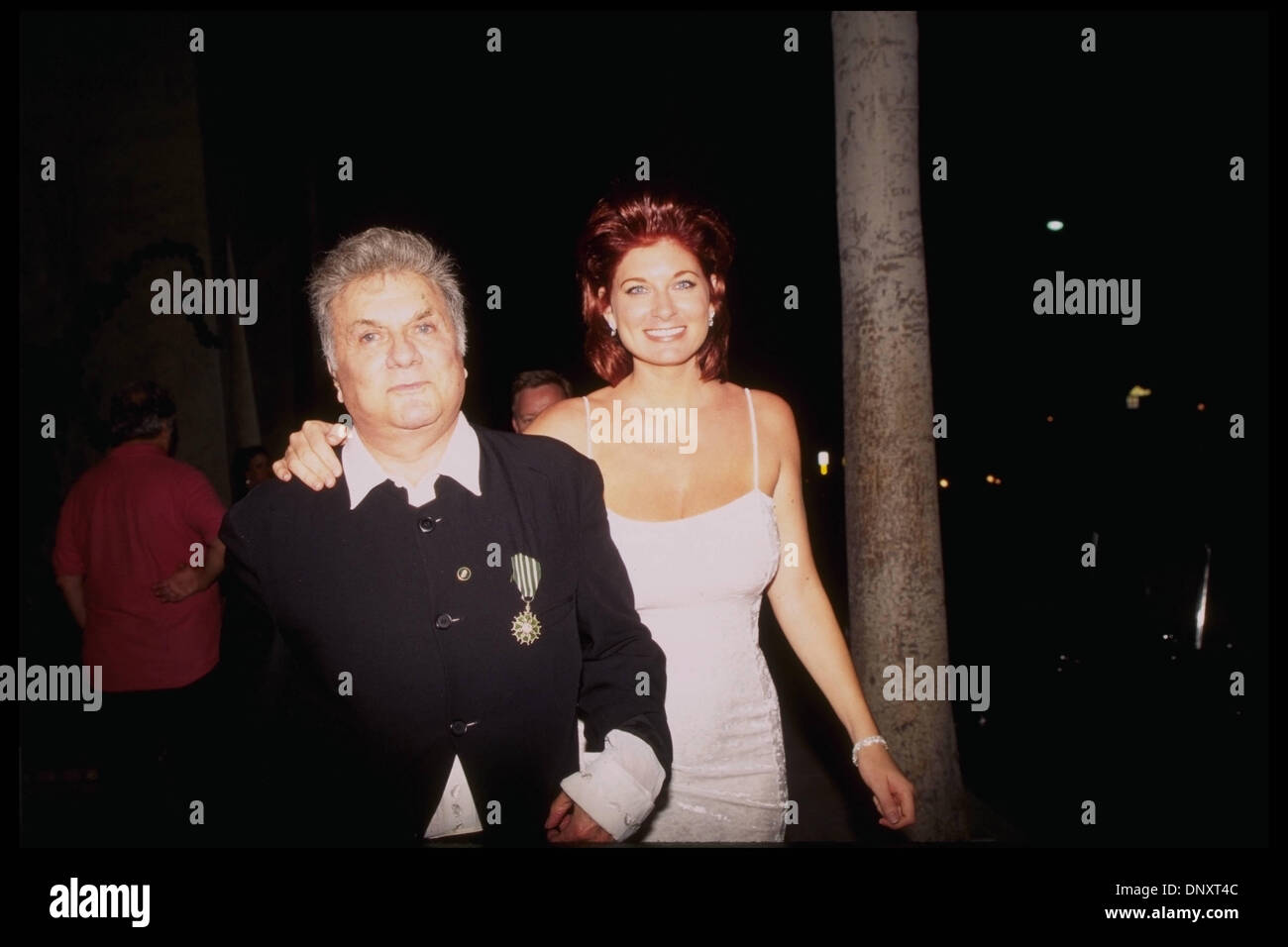 TONY CURTIS and wife JILL VANDENBERG sre shown together in a photo taken in 1997.  Mandatory Credit: Kathy Hutchins/ZUMA Press. (©) Kathy Hutchins Stock Photo