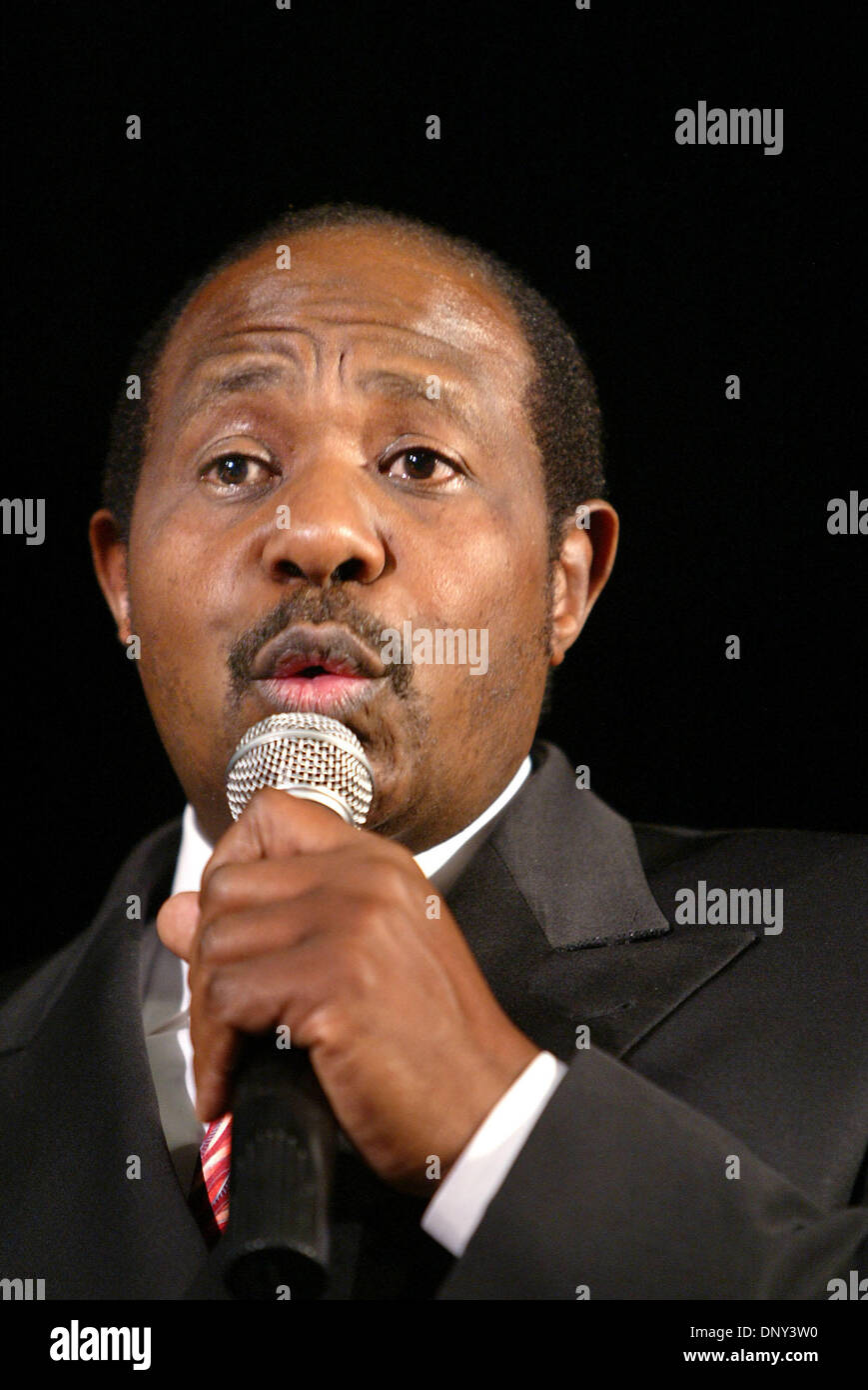 Jan 14, 2006; West Palm Beach, FL, USA; Hotel manager Paul Rusesabagina, whose story inspired the film Hotel Rwanda, speaks about his experiences in the 1994 civil war during his program at the  Jewish Community Center. Mandatory Credit: Photo by Greg Lovett/Palm Beach Post /ZUMA Press. (©) Copyright 2006 by Palm Beach Post Stock Photo