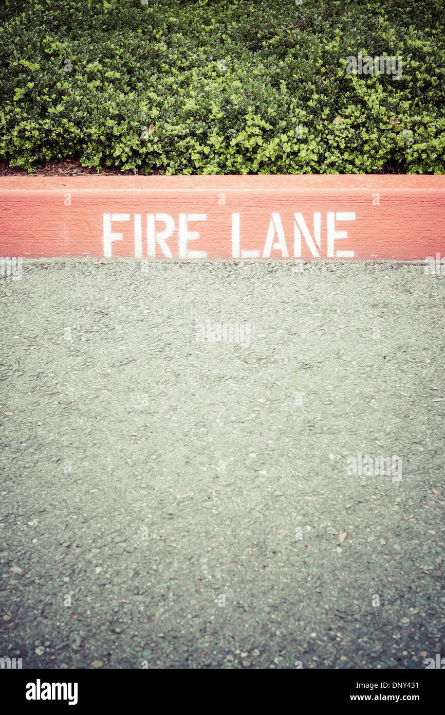 Curb with Fire Lane painted on Stock Photo Alamy