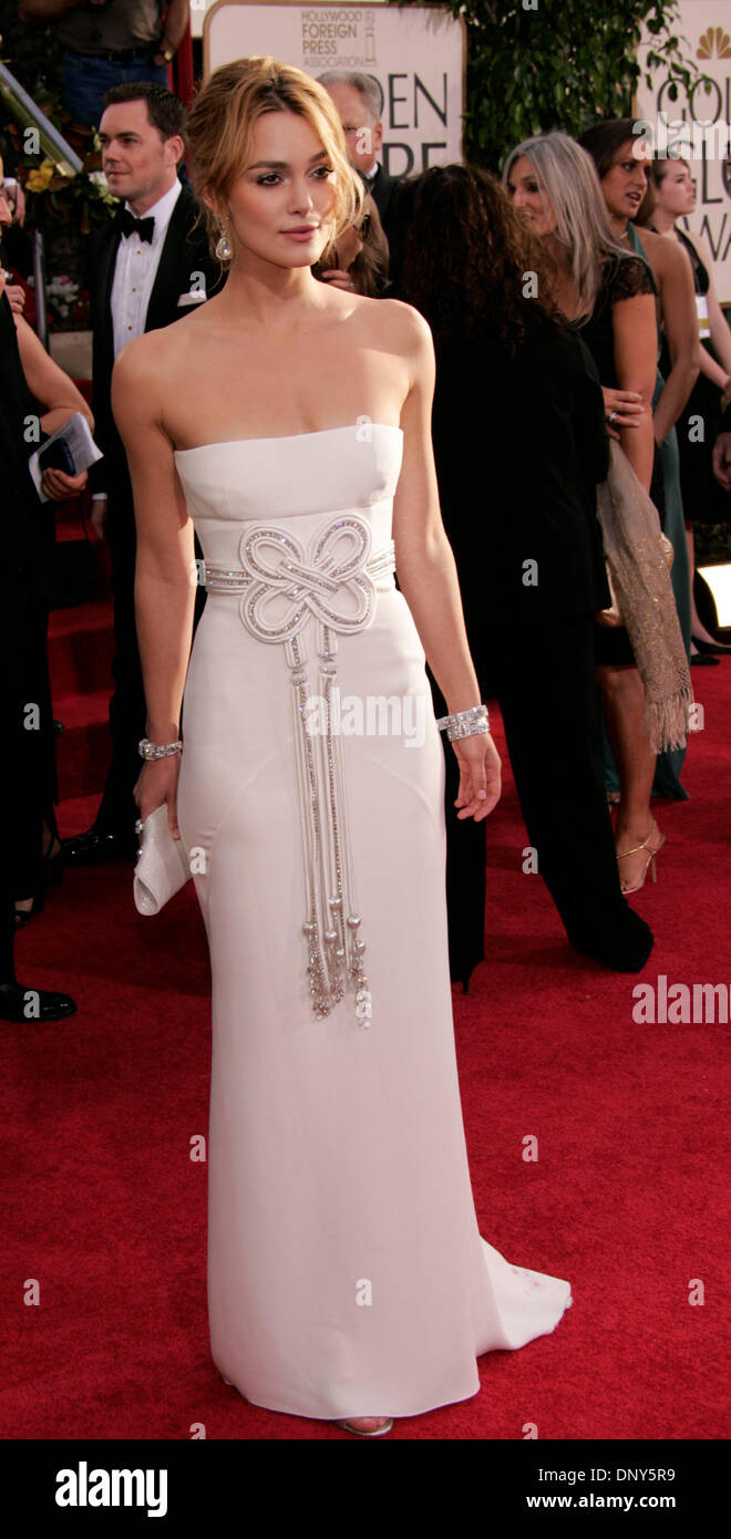 Jan 16, 2006; Beverly Hills, CA, USA; Golden Globes 2006: Actress KEIRA  KNIGHTLEY , wearing Valentino, arriving at the 63rd Annual Golden Globe  Awards held at the Beverly Hilton Hotel. Mandatory Credit: