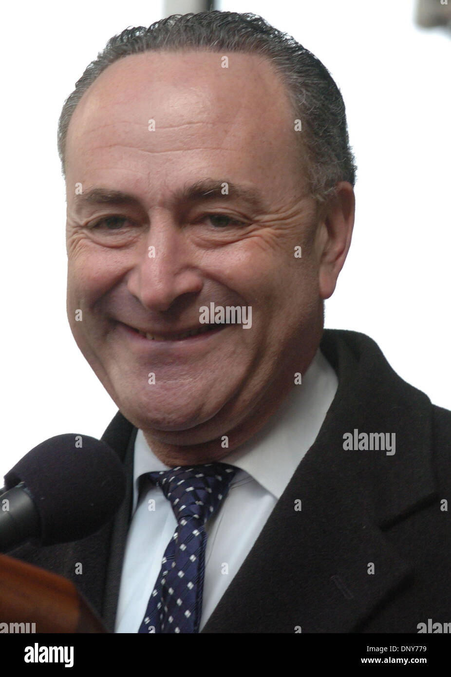 Jan 16, 2006; Manhattan, New York, USA; New York State Senator CHUCK SCHUMER speaks as thousands of members and supporters of 1199 Service Employees International Union (SEIU) honor Dr. Martin Luther King with a march and rally in Harlem demanding justice for home health aides. 30,000 Aides provide care for elderly and sick New Yorkers and make about $7 hour with no health benefits Stock Photo