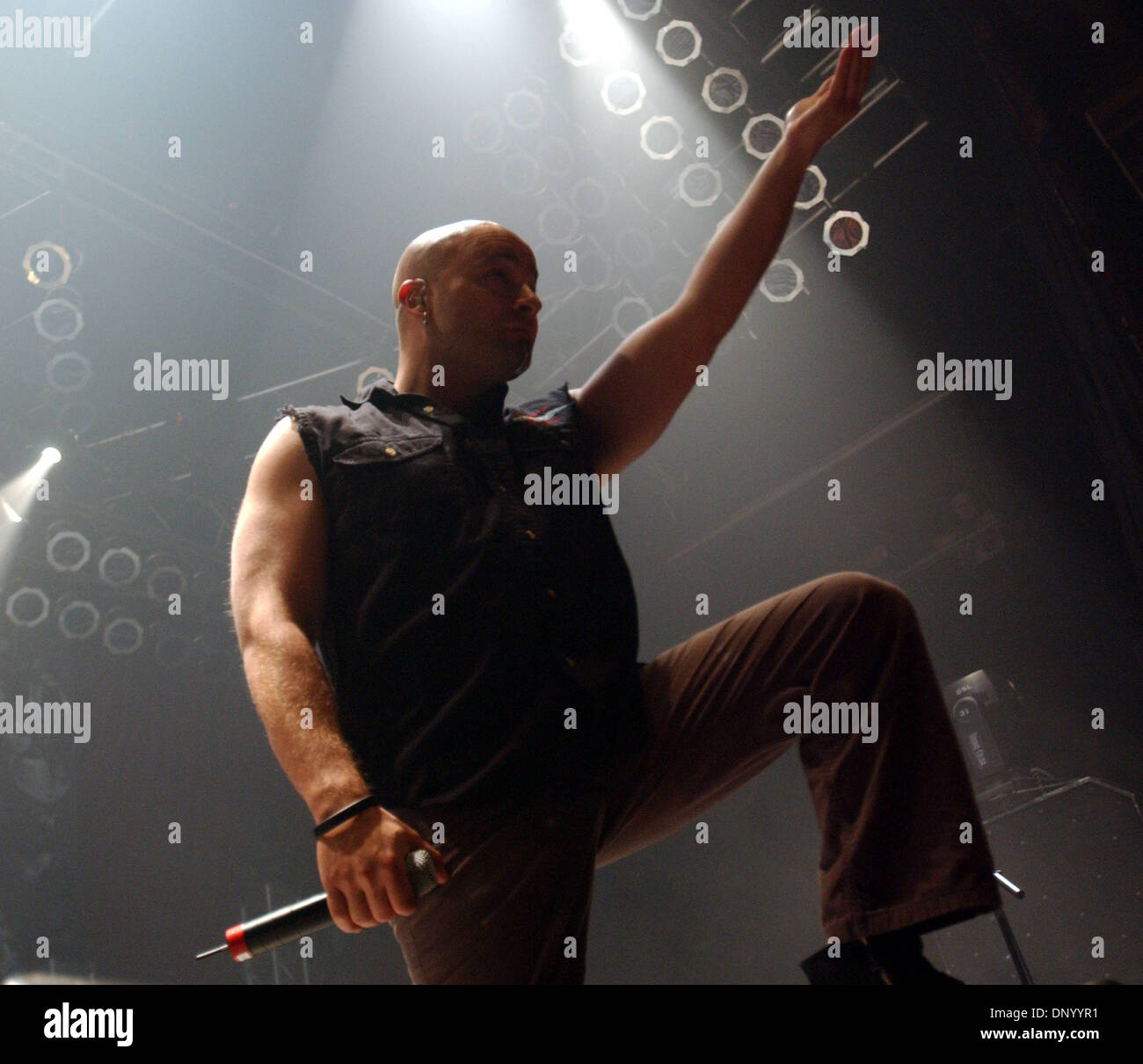 Feb 19, 2006; Myrtle Beach, SC, USA; Singer DAVID DRAIMAN of the band ...