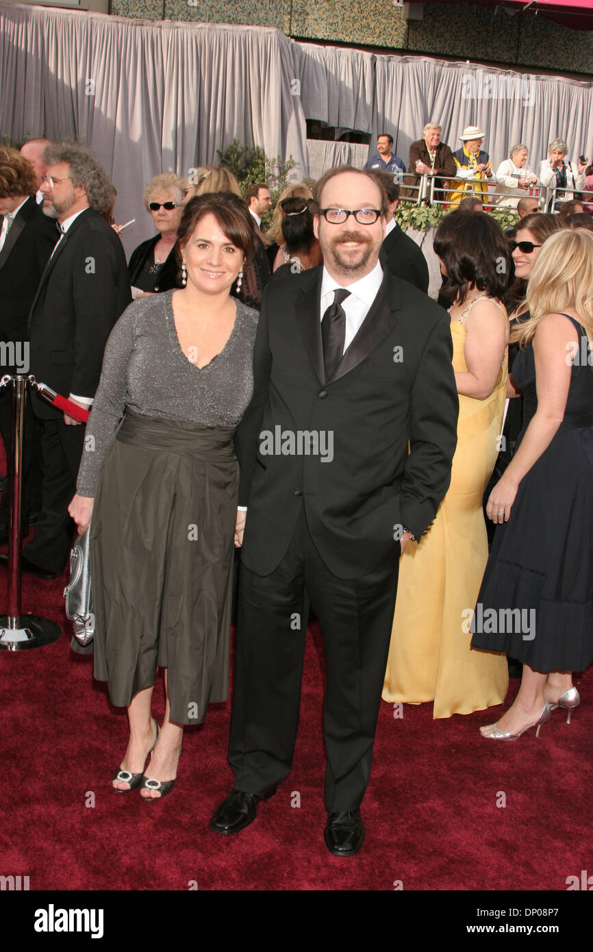 Mar 05, 2006; Hollywood, CA, USA; OSCARS 2006: PAUL GIAMATTI and ELIZABETH COHEN at the 78th Annual Academy Awards held at the Kodak Theater in Hollywood. Mandatory Credit: Photo by Paul Fenton/KPA/ZUMA Press. (©) Copyright 2006 by Paul Fenton Stock Photo