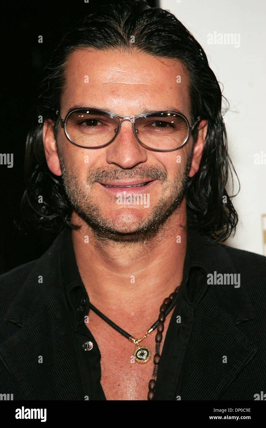 Mar 07, 2006; Beverly Hills, CA, USA; Singer RICARDO ARJONA during