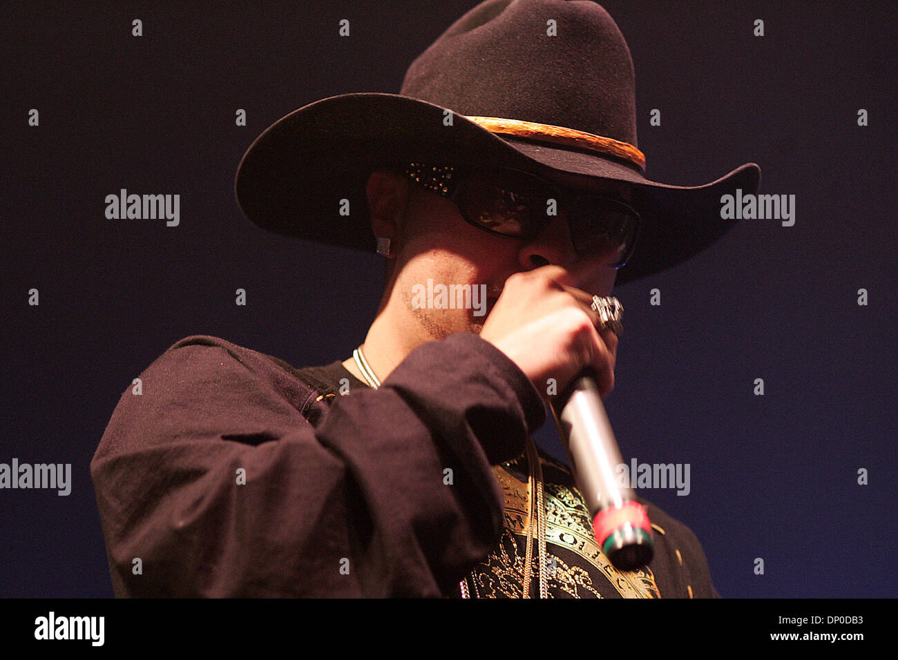 Chingo bling hi-res stock photography and images - Alamy
