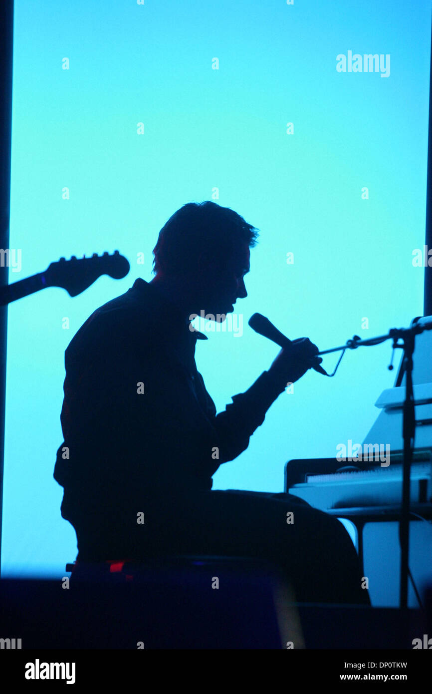 gorillaz demon days live download gorillaz demon days live download