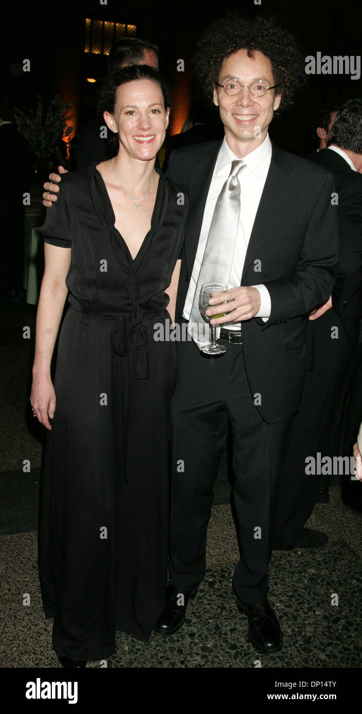 Malcolm gladwell hi-res stock photography and images - Alamy