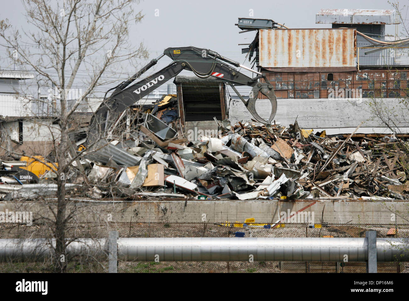 Gm grand river assembly plant hires stock photography and images Alamy
