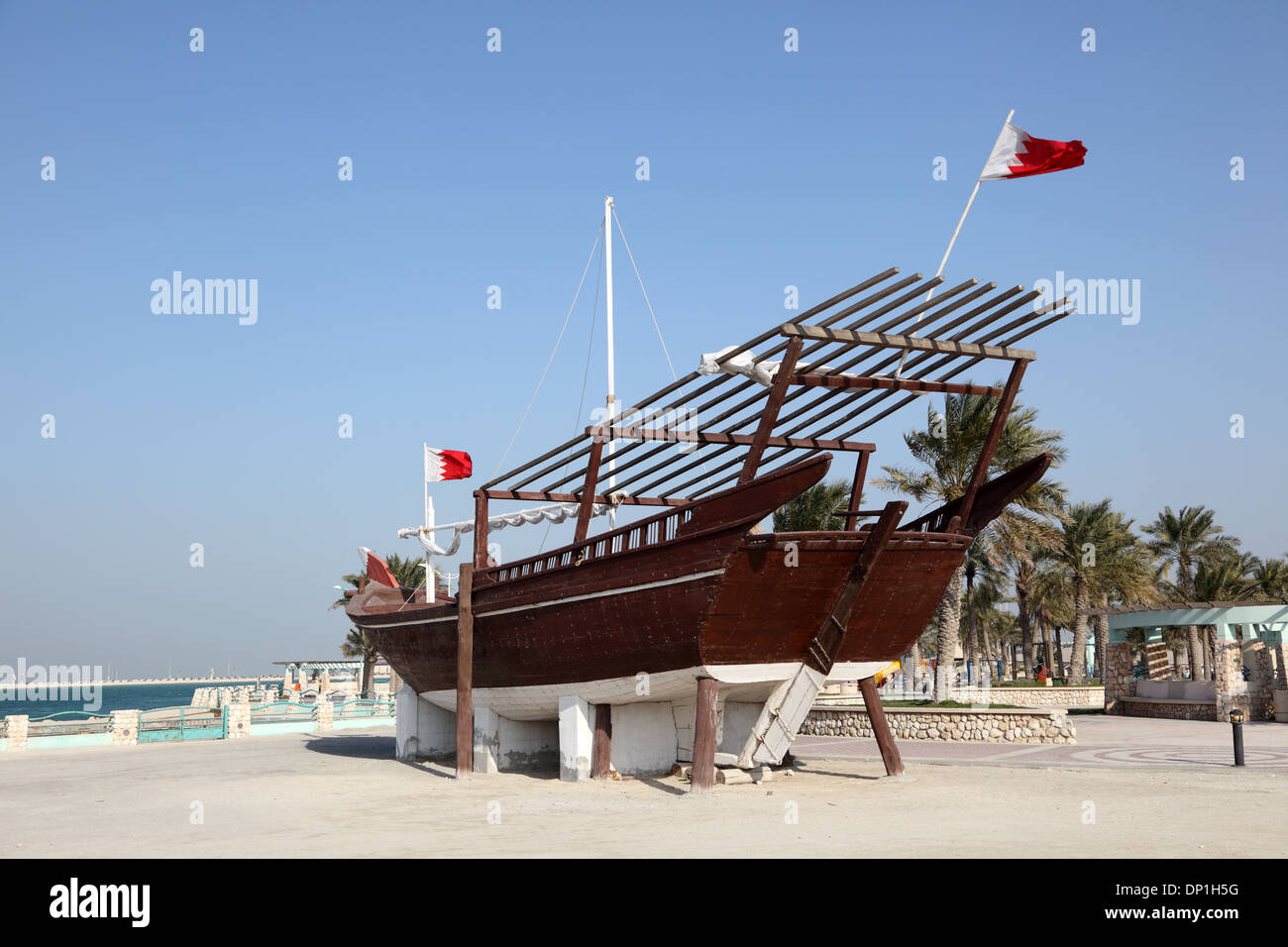 Traditional arabic wooden dhow in Bahrain Stock Photo Alamy